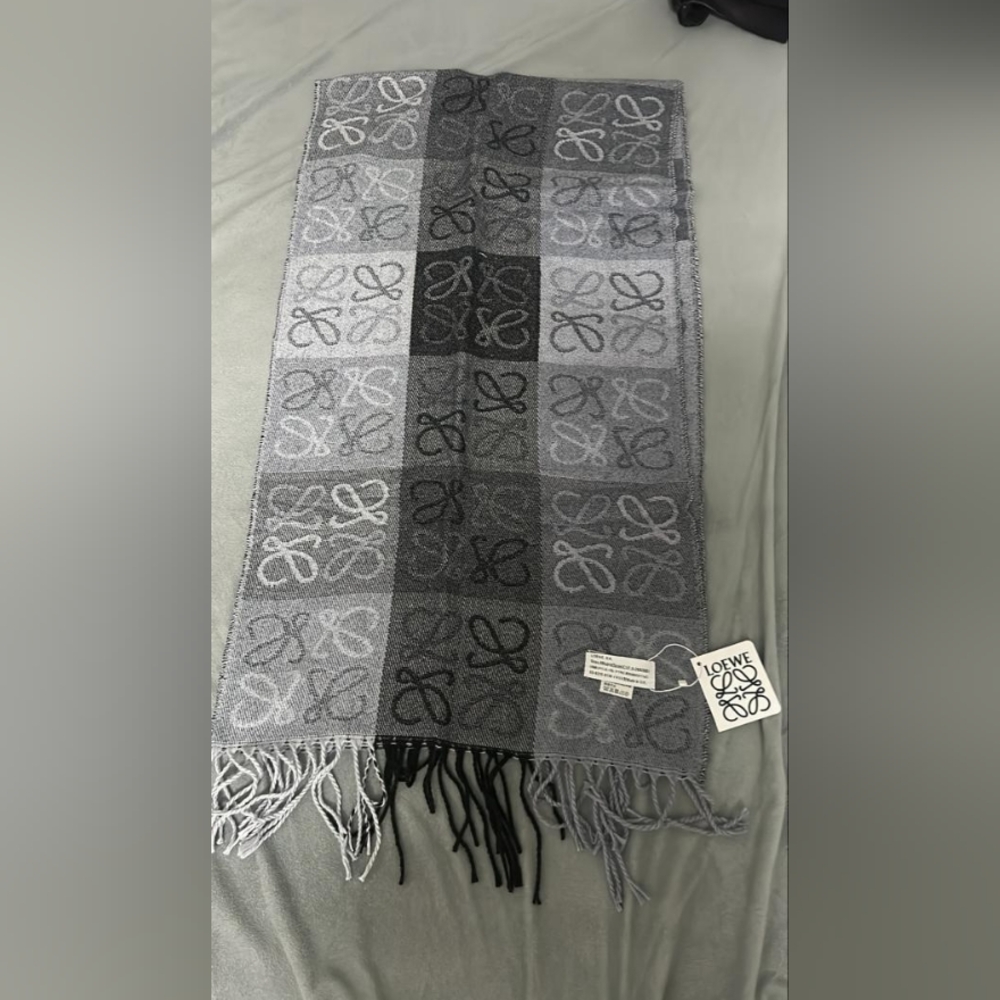 Stylish Loewe Scarf